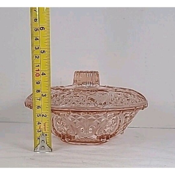 Vintage Kig Pink Depression Glass Style Hearts & Roses Lidded Candy Dish - Picture 5 of 7